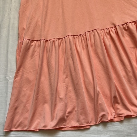 Casual Short Sleeve Crewneck Swing Flowy Tiered Dress with Pockets - Picture 10 of 10